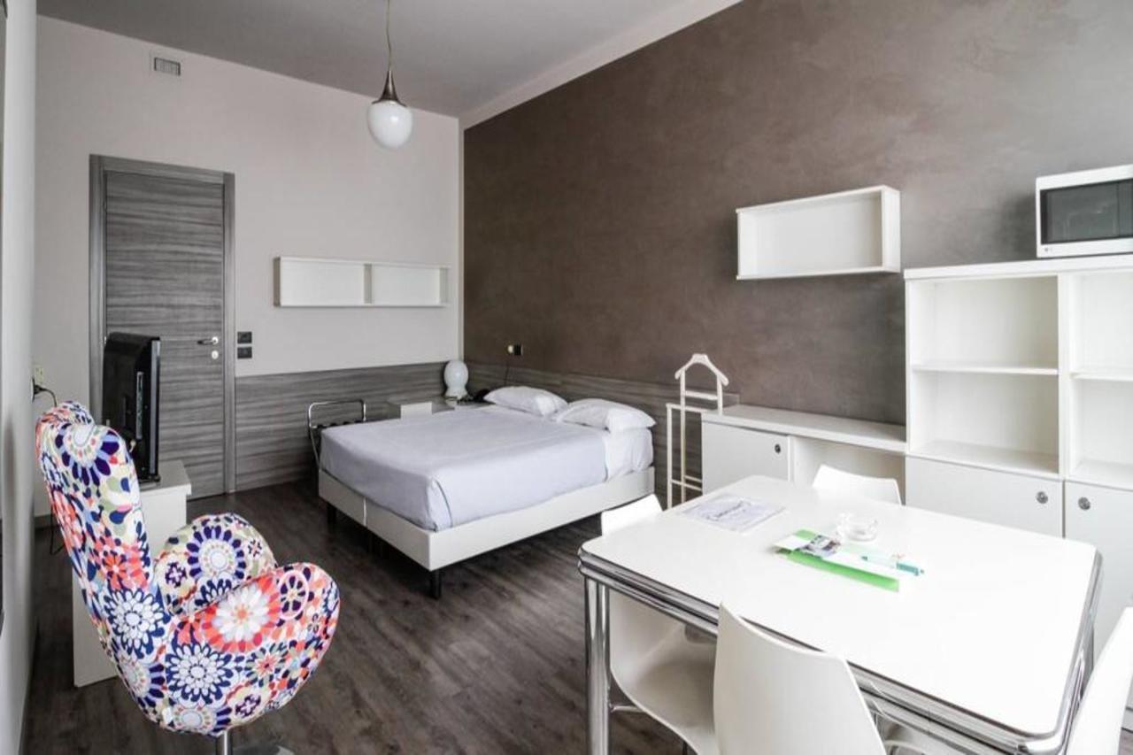 Residence Hotel Torino Uno Bagian luar foto