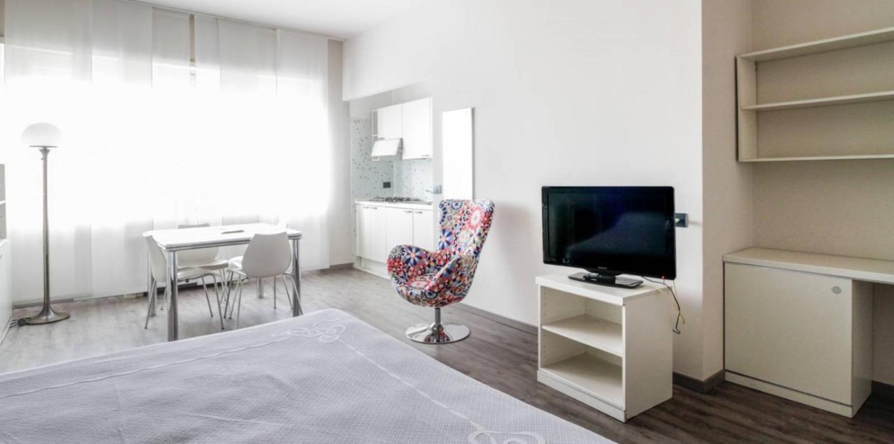 Residence Hotel Torino Uno Bagian luar foto