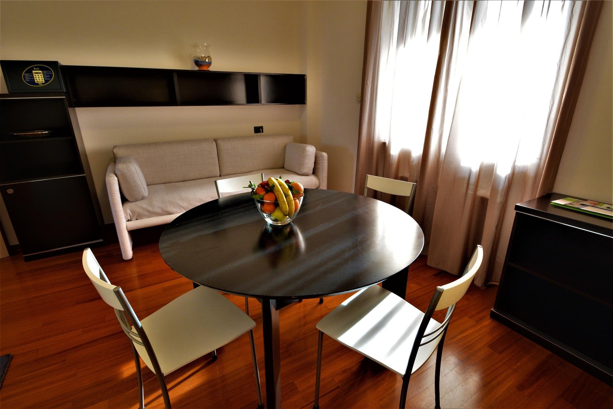 Residence Hotel Torino Uno Bagian luar foto