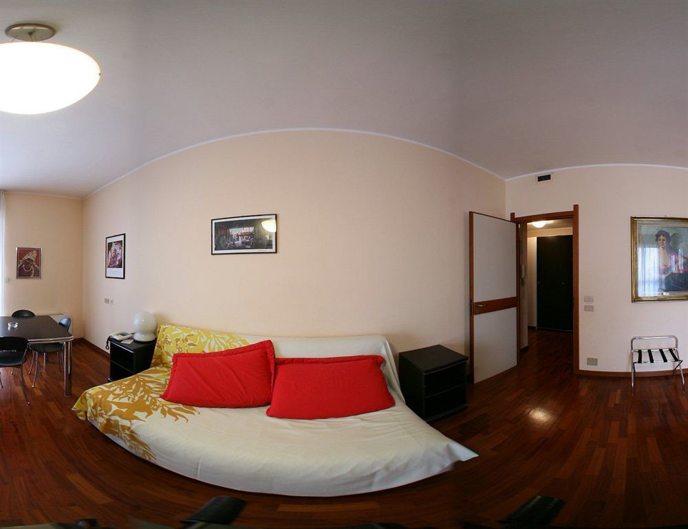 Residence Hotel Torino Uno Bagian luar foto
