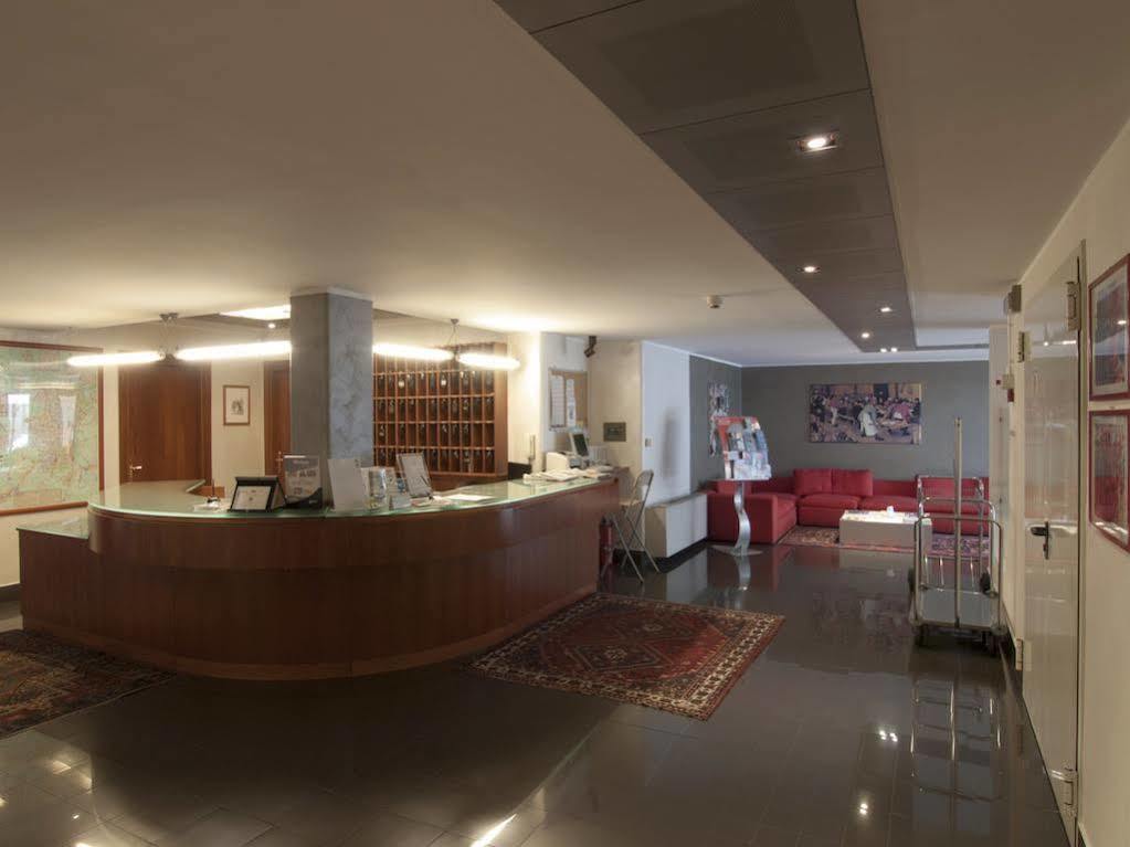 Residence Hotel Torino Uno Bagian luar foto